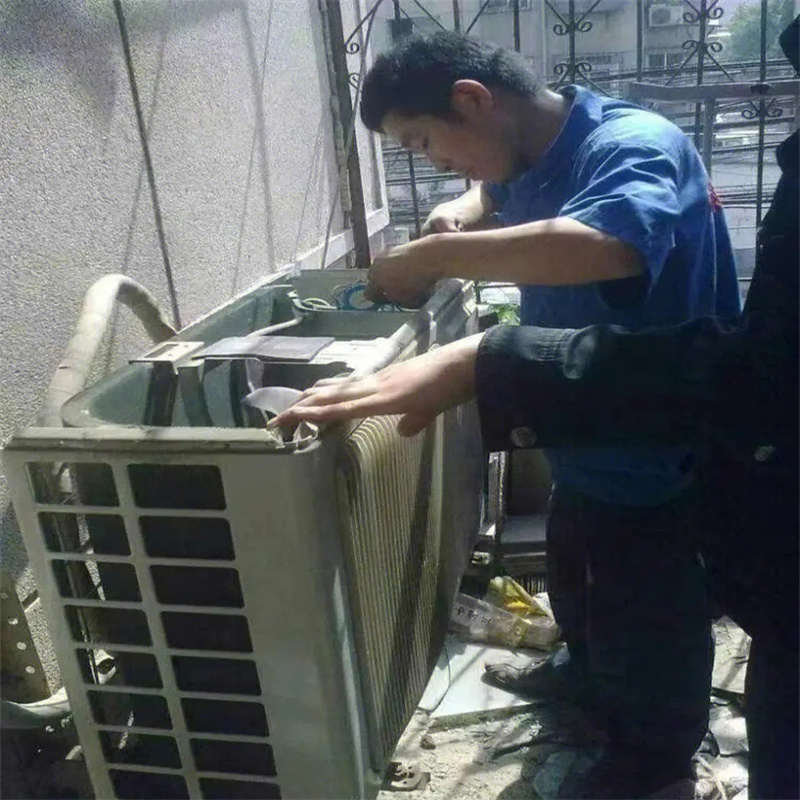 深圳龙华梅林关口海尔变频空调f28维修实例